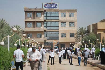 البدء بالامتحانات النهائية للعام الدراسي 2011-2012