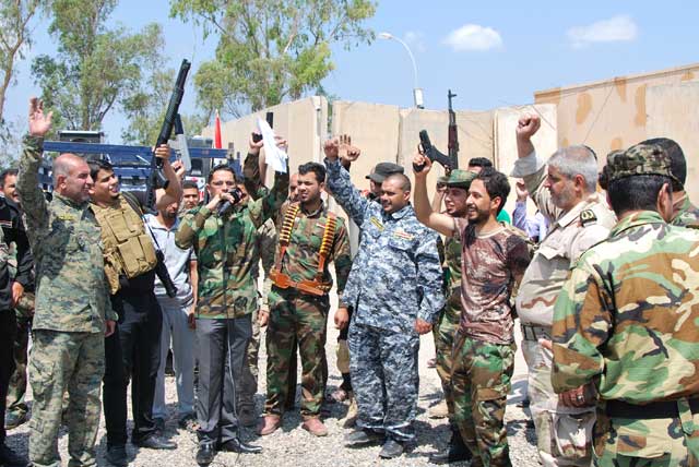 زيارة فصائل حشد جامعة أهل البيت عليهم السلام إلى قواطع العمليات في محافظة صلاح الدين