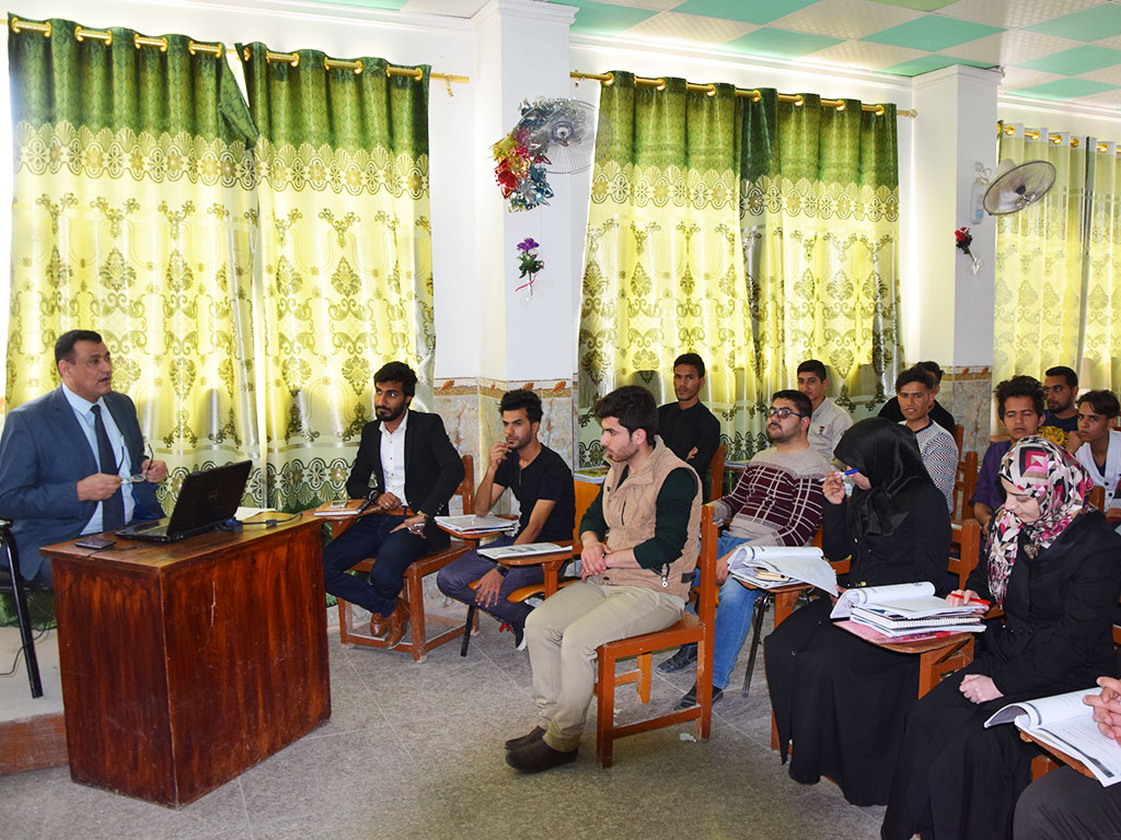 ندوة علمية في قسم الصحافة جامعة اهل البيت عليهم السلام