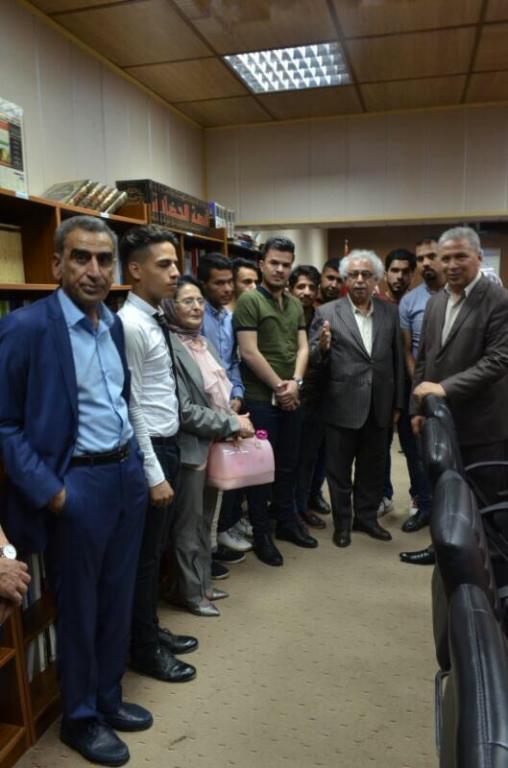 قسم الصحافة في جامعة أهل البيت (ع) في جريدة الصباح في مهمة تدريبية