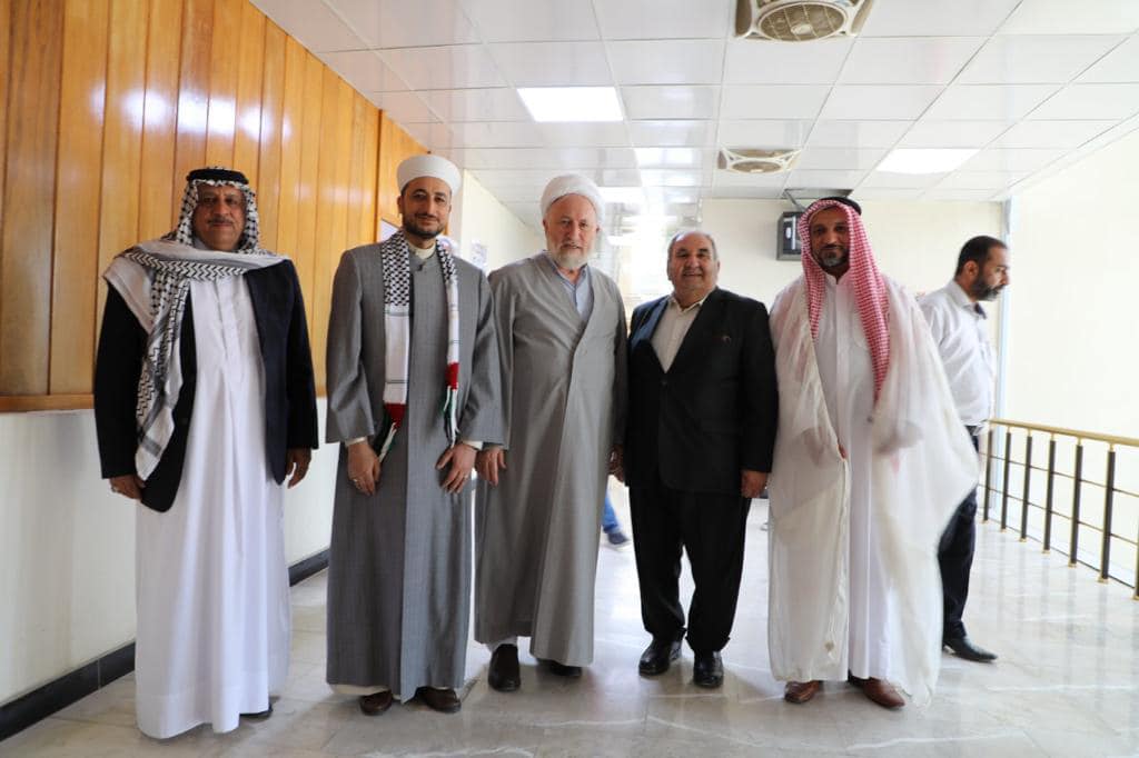 مساعد رئيس جامعة اهل البيت (ع) الاستاذ الدكتور لبنان الشامي يحضر لقاء في كلية مدينة العلم الجامعة