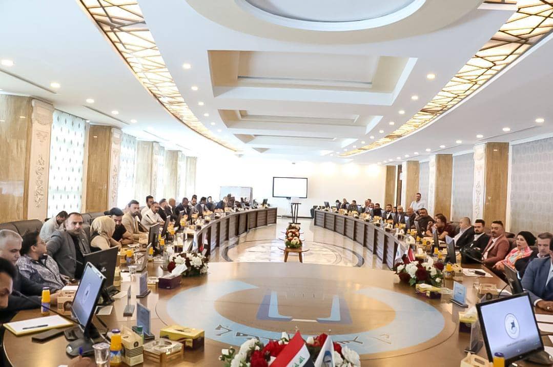 مشاركة الاستاذ حيدر المعمار مدير قسم النشاطات الطلابية في جامعة اهل البيت عليهم السلام اجتماع اتحاد الرياضة الجامعية والذي عقد في رحاب كلية الاسراء الجامعه 