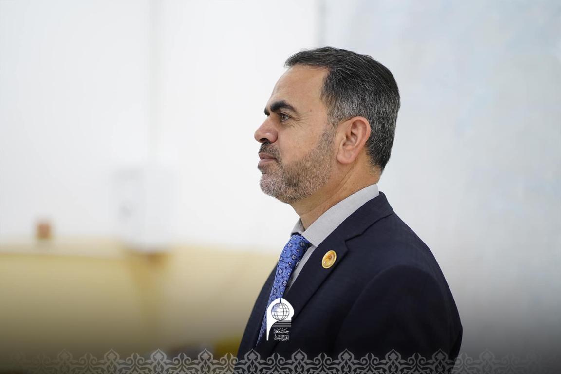 جولة الدكتور باسم العقابي للاطلاع على سير الامتحانات في جامعة أهل البيت ع