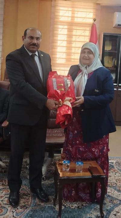 جامعة أهل البيت (ع) تهنئ نقيب الأكاديميين في كربلاء وتبحث سبل التعاون العلمي المشترك