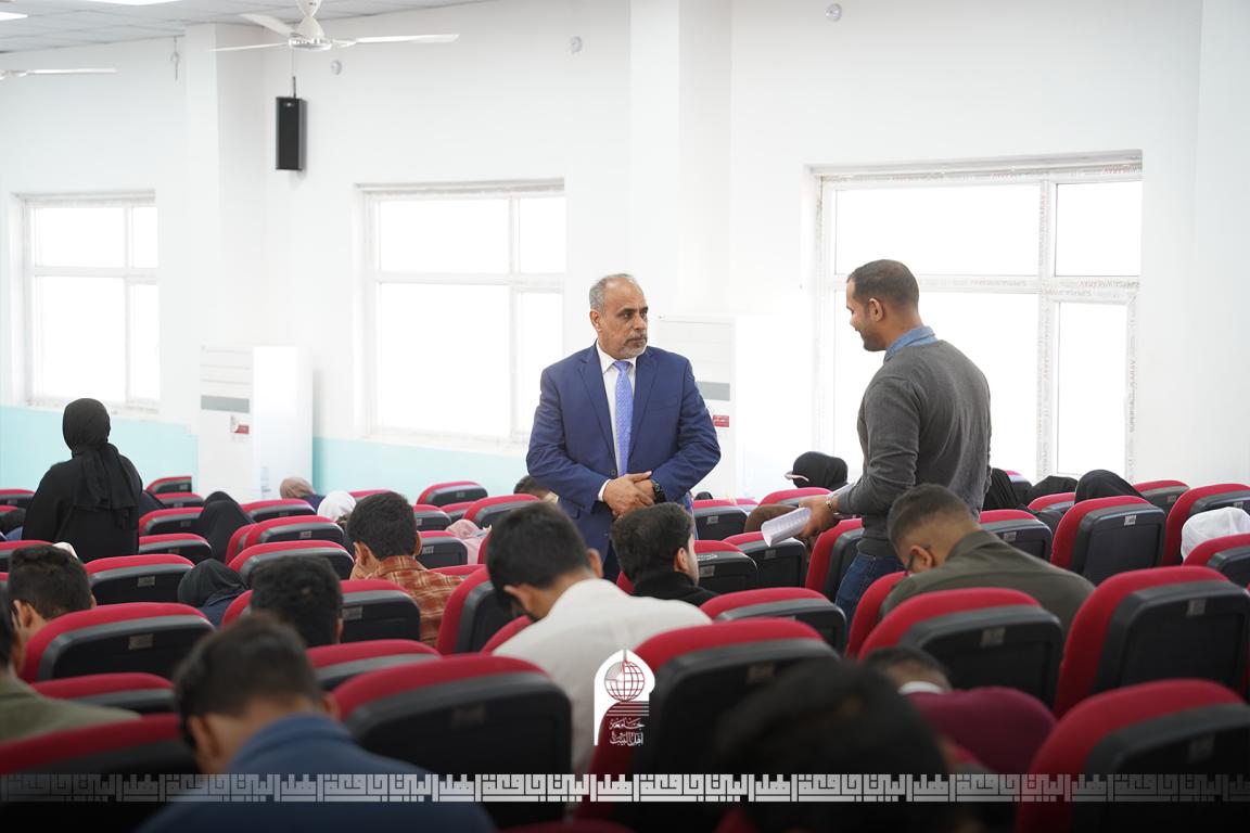 عميد كلية التقنيات الطبية والصحية يتفقّد سير الامتحانات في الكليات الواقعة على طريق النجف