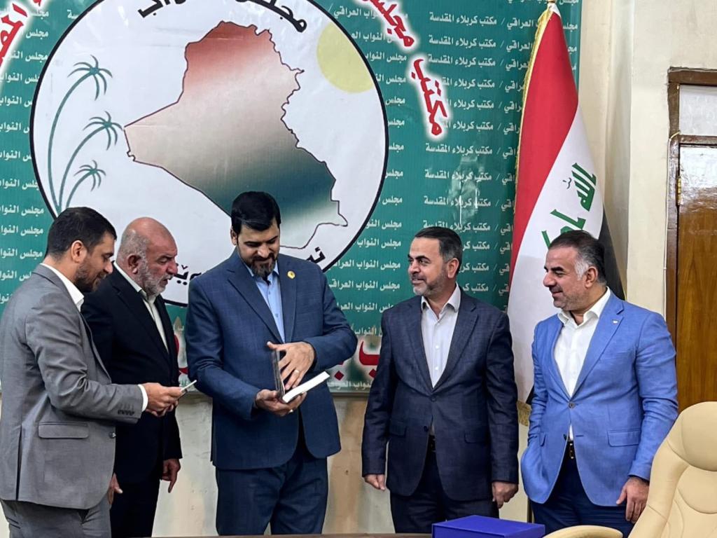 وفد من جامعة أهل البيت عليهم السلام يزور النائب محمد جاسم الخفاجي لتهنئته بالفوز في الانتخابات البرلمانية